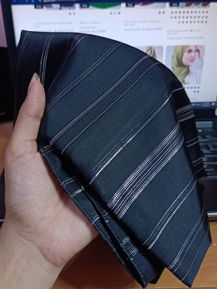 Premium Gold Striped Silk Scarf / Stole – Elegant Shiny Finish